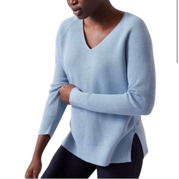 Athleta Hanover Tunic Sweater Size XL Light Blue Pullover S Wool Blend - Picture 1 of 10